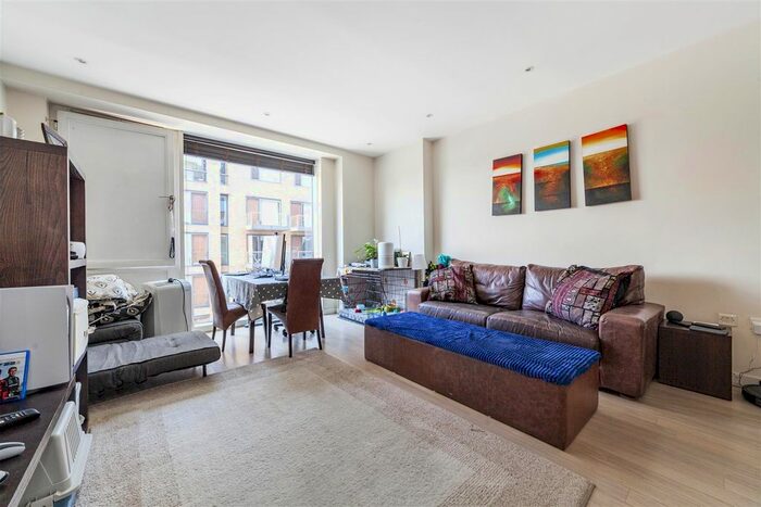 1 Bedroom Flat To Rent In Gatliff Road, London, SW1W