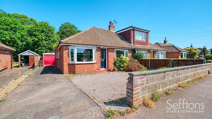 3 Bedroom Bungalow For Sale In Booty Road, Norwich, Norfolk, NR7
