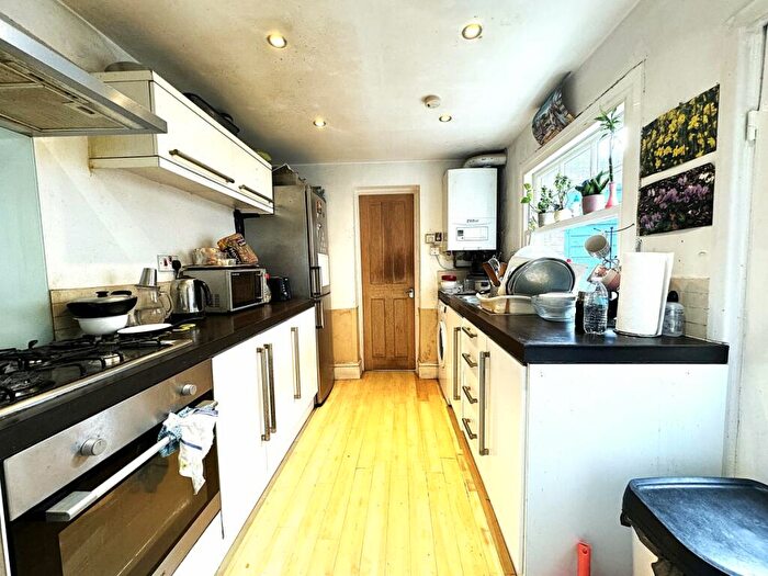 3 Bedroom Detached House To Rent In Roxborough Road, Harrow, HA1