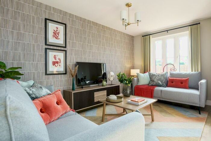 3 Bedroom Semi-Detached House For Sale In Welford Road, Kingsthorpe, Northampton, NN2