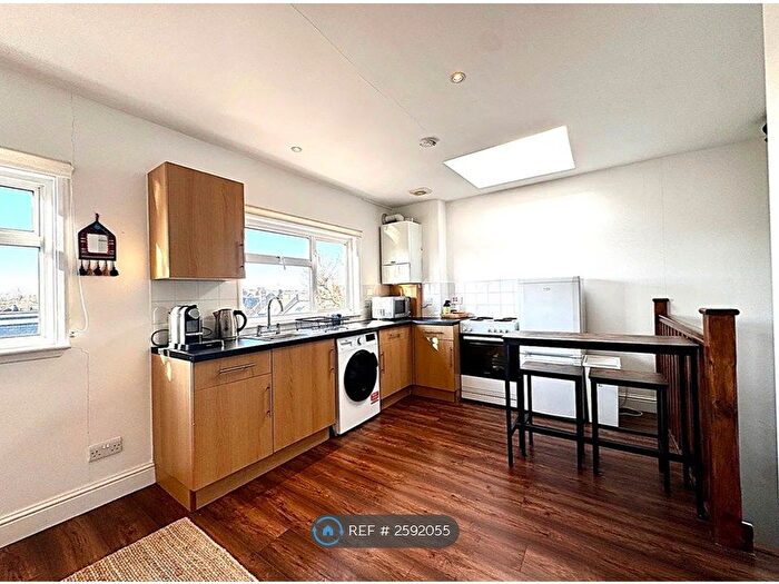 1 Bedroom Flat To Rent In Allison Road, London, W3