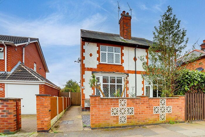 3 Bedroom Semi Detached House For Sale In Myrtle Avenue, Long Eaton, NG10