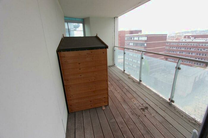 2 Bedroom Apartment To Rent In City Point, Solly Street, Sheffield, S1