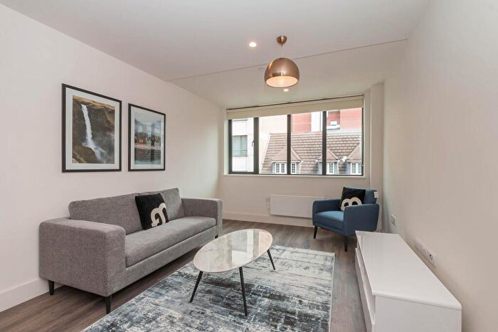 2 Bedroom Apartment To Rent In The Lightwell, Cornwall Street, B3