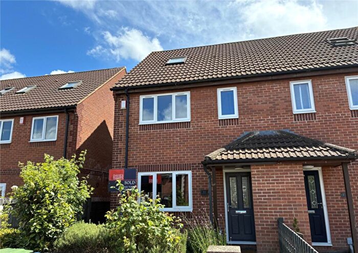 4 Bedroom Semi-Detached House To Rent In Ashleigh Grove, Trowbridge, BA14
