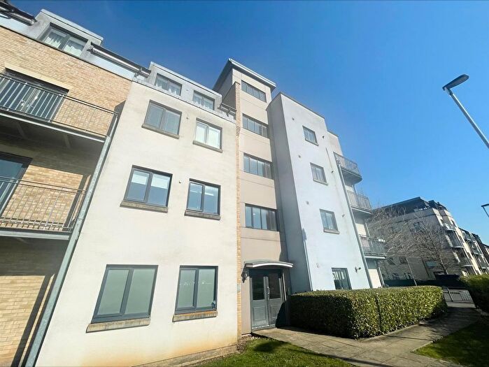 2 Bedroom Flat To Rent In Buttercup Road, Cambridge, CB4