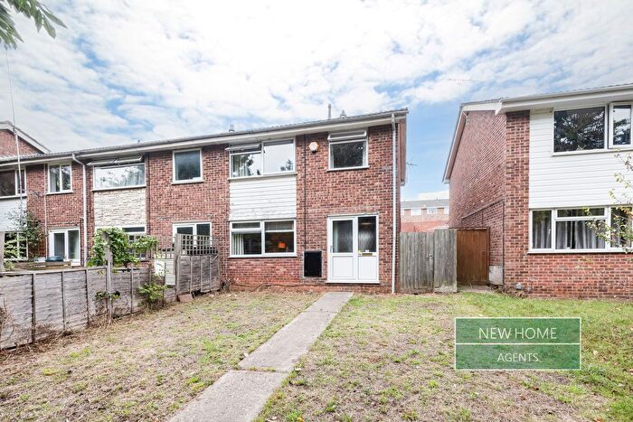 3 Bedroom Semi-Detached House For Sale In Badgeworth, Yate, Bristol, BS37