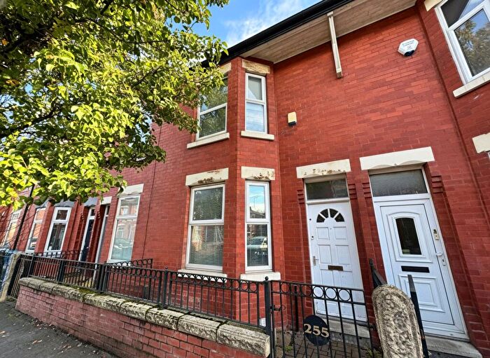 3 Bedroom Terraced House To Rent In Heald Place, Manchester, M14