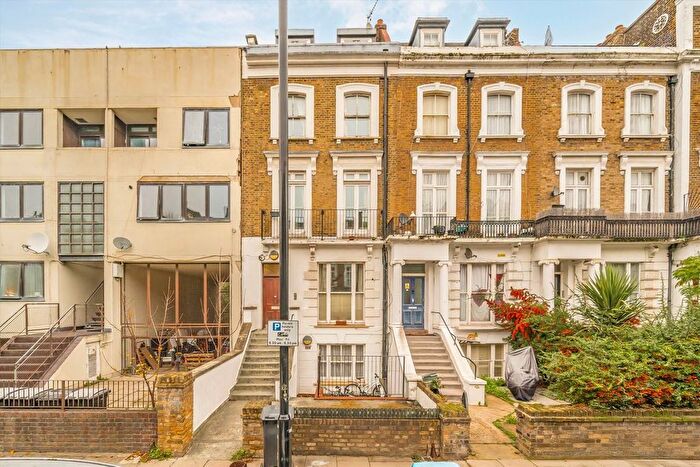 3 Bedroom Flat To Rent In Gaisford Street, Kentish Town, NW5