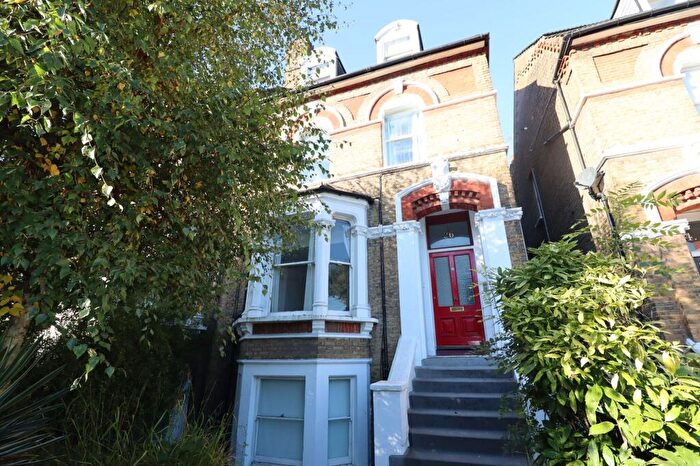 1 Bedroom Apartment To Rent In Pepys Road, New Cross, SE14