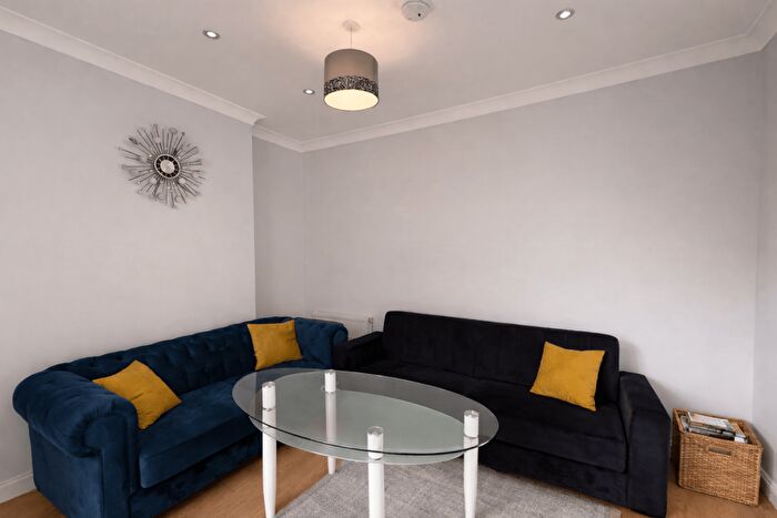 6 Bedroom End Of Terrace House To Rent In Rothesay Avenue, Lenton, Nottingham, NG7