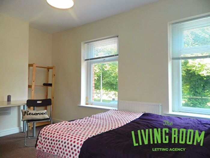 4 Bedroom House To Rent In Allensbank Road, Heath, Cardiff, CF14