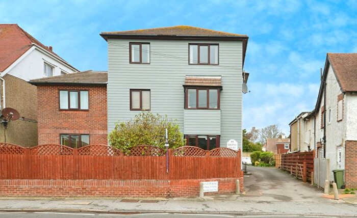 1 Bedroom Studio For Sale In Elmer Road, Bognor Regis, PO22