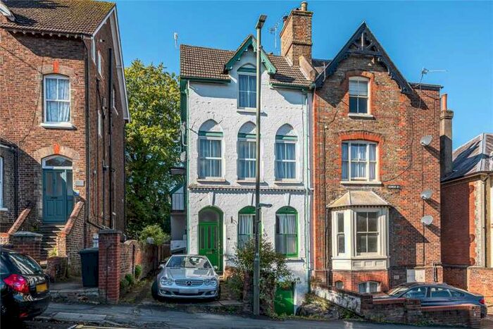 1 Bedroom Flat To Rent In Guildford Town Centre, GU1