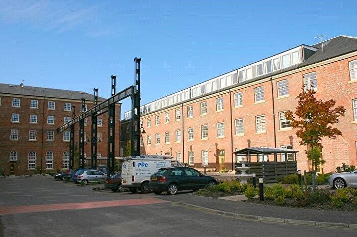 2 Bedroom Flat To Rent In Cook Street, Glasgow, G5