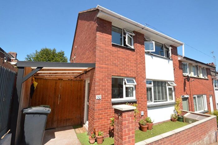3 Bedroom End Of Terrace House For Sale In Churchill Road, Exeter, Devon, EX2