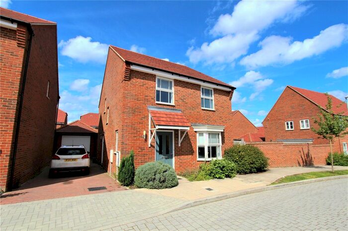 4 Bedroom Detached House To Rent In Elinor Vale, Ebbsfleet, Swanscombe, Kent, DA10