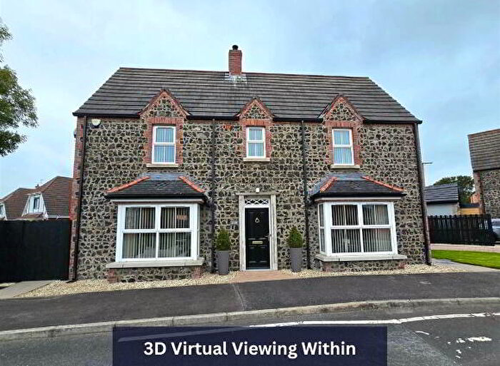3 Bedroom Detached House For Sale In Wellington Park Avenue, Maghaberry, BT67