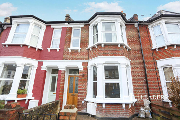 3 Bedroom House To Rent In Glenwood Road, London, SE6