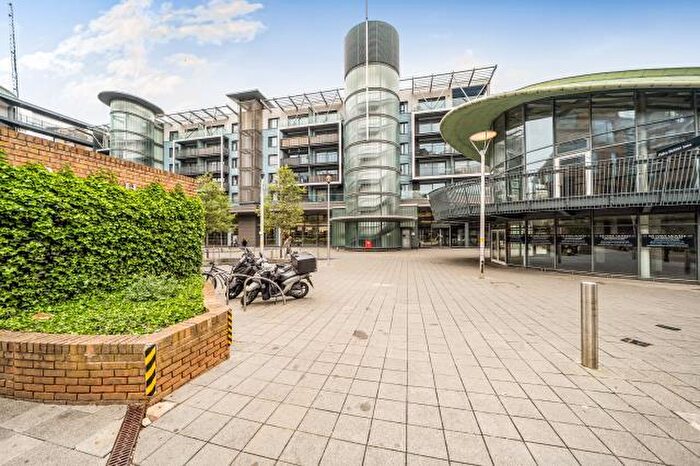 2 Bedroom Apartment For Sale In Providence Place, Maidenhead, SL6