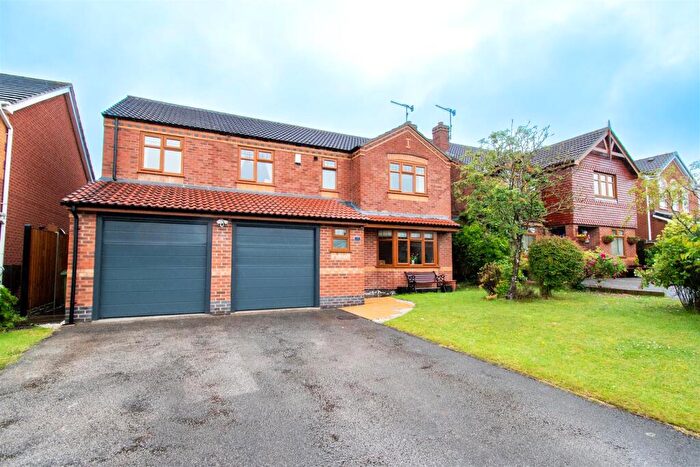 5 Bedroom Detached House For Sale In Jenny's Court, Belper, DE56