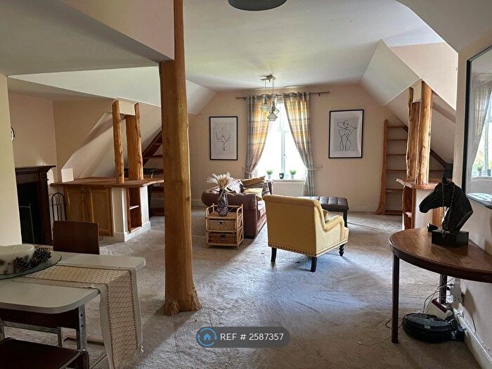 2 Bedroom Maisonette To Rent In Stangrave Hall, Godstone, RH9