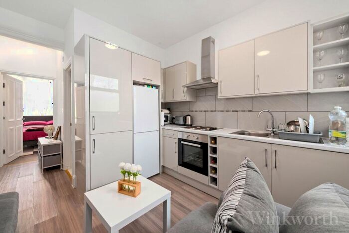 Studio To Rent In Erlanger Road, London, SE14