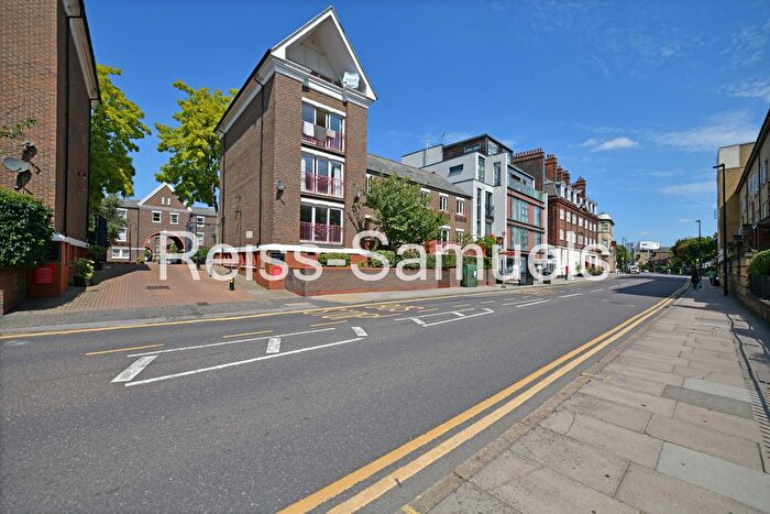5 Bedroom Town House To Rent In Lockesfield Place, Isle Of Dogs, Canary Wharf, Isle Of Dogs, E14
