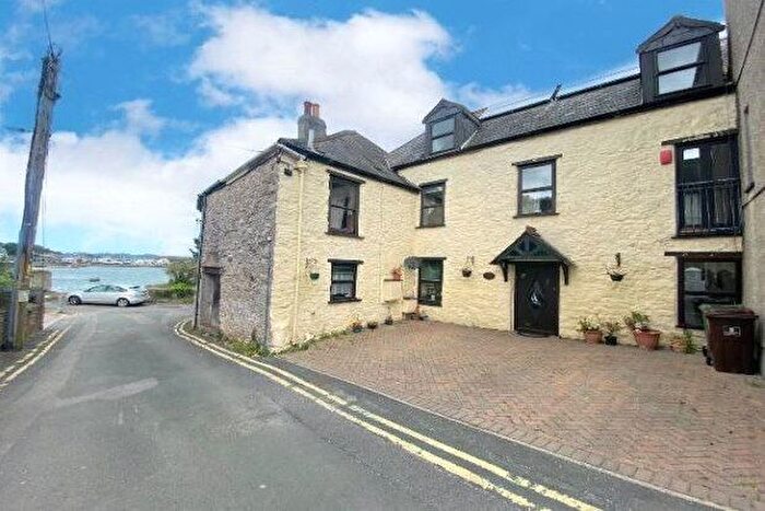 4 Bedroom Terraced House To Rent In Marine Road, Plymouth, PL9