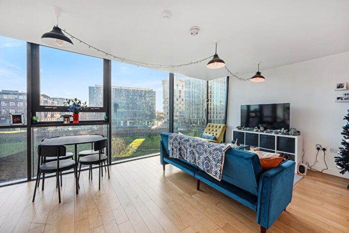 1 Bedroom Apartment For Sale In Great Ancoats Street, Manchester, M4