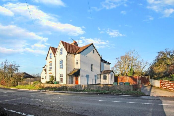 4 Bedroom Cottage To Rent In Heathfield, Berkeley, Gloucestershire, GL13