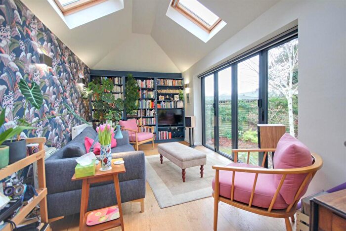 4 Bedroom Detached House For Sale In Bishops Croft, Beverley, HU17