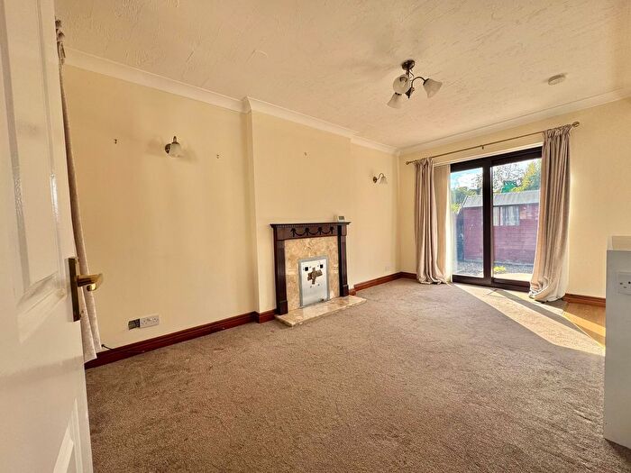 2 Bedroom Semi-Detached Bungalow For Sale In Moorbrooke, Hartshill, CV10