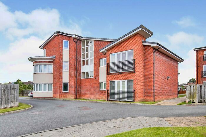 2 Bedroom Flat To Rent In Pickering Place, Durham, DH1