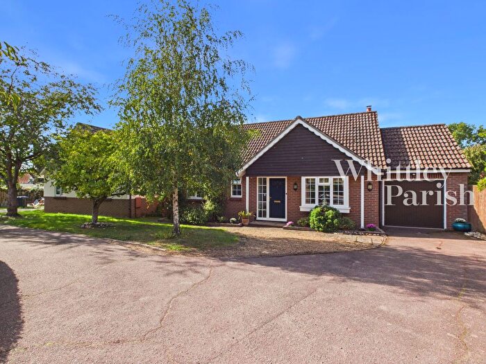 3 Bedroom Bungalow For Sale In The Fairstead, Botesdale, IP22
