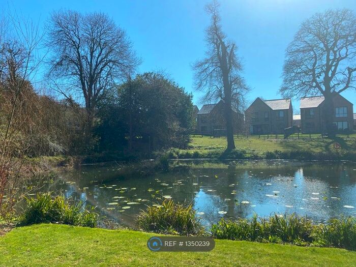 4 Bedroom Detached House To Rent In Horsemarling Lane, Standish, GL10