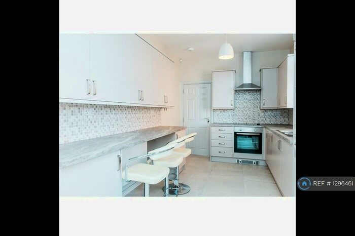 5 Bedroom Terraced House To Rent In Brazil Street, Leicester, LE2