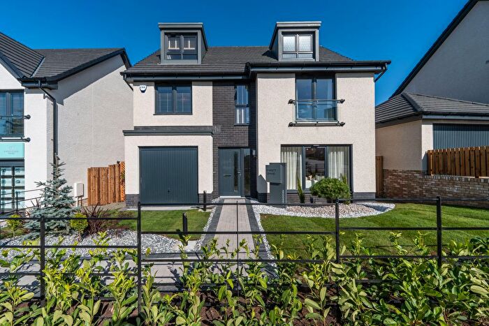 5 Bedroom Detached House For Sale In Everett Grand Plot, Meadowside, Crawfield Road, Bo'ness, EH51