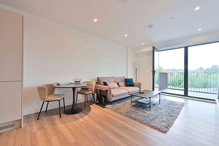 1 Bedroom Flat To Rent In Assay Apartments, Station View, Guildford, Guildford, GU1