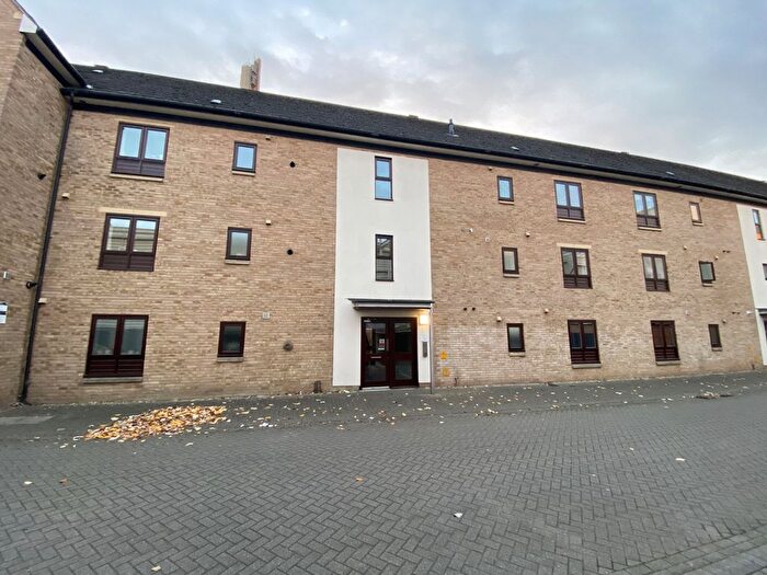 1 Bedroom Flat To Rent In Standside, Northampton, NN5