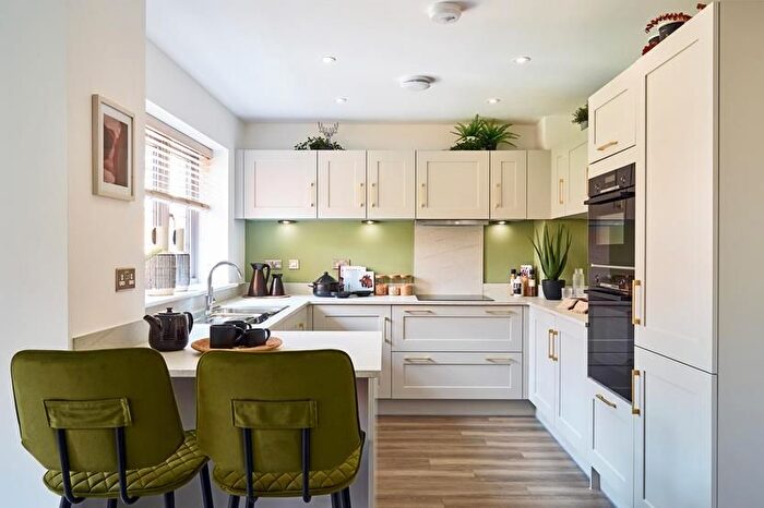 3 Bedroom Town House For Sale In Sulis Down, Bath, BA2