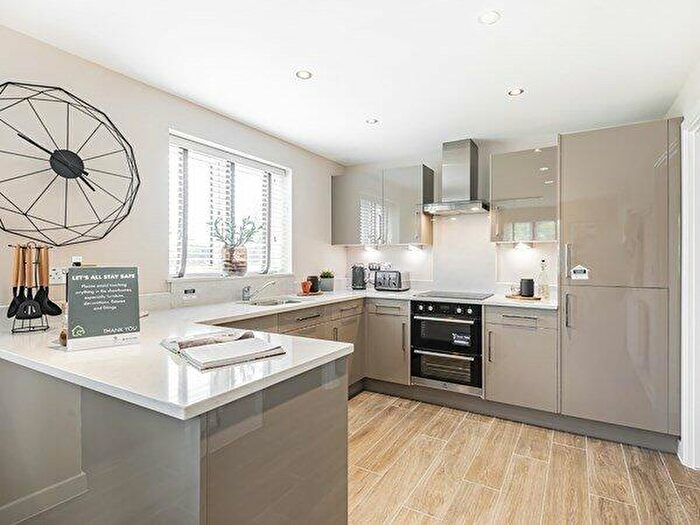 3 Bedroom End Of Terrace House For Sale In Sillars Green, Malmesbury, Wiltshire, SN16