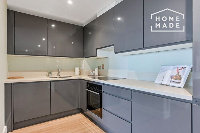 2 Bedroom Flat To Rent In Enigma Square, MK9