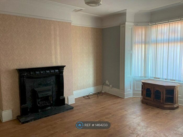 2 Bedroom Flat To Rent In Dean Road, South Shields, NE33