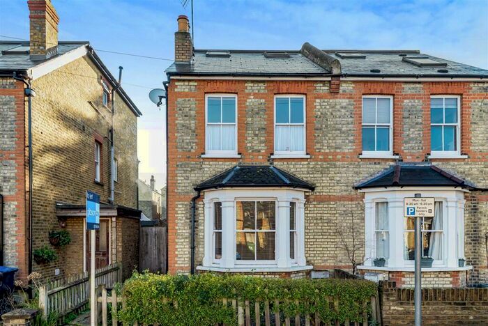 4 Bedroom Semi-Detached House To Rent In Beresford Road, Kingston Upon Thames, KT2