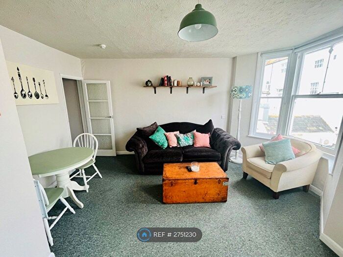 1 Bedroom Flat To Rent In Glenside Court, Brighton, BN2