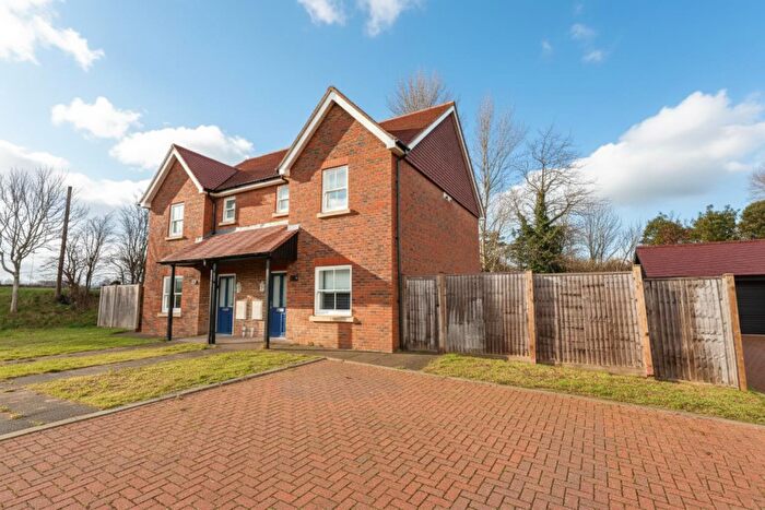 3 Bedroom Semi-Detached House For Sale In The Orchards, Ringmer, Lewes, BN8