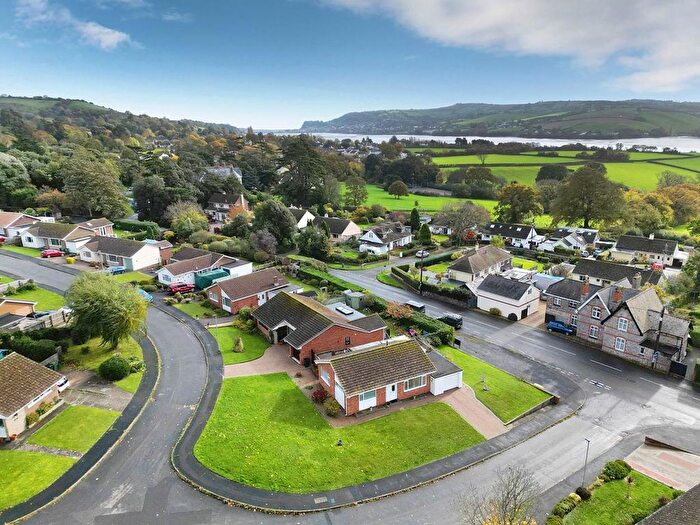 2 Bedroom Detached Bungalow For Sale In Grange Park, Bishopsteignton, TQ14