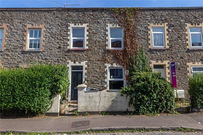 4 Bedroom Terraced House To Rent In Forest Road, Fishponds, Bristol, BS16