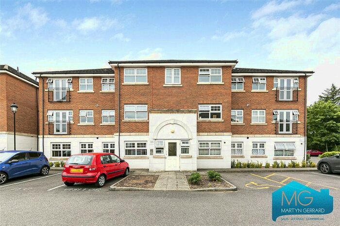 2 Bedroom Flat To Rent In Fetlar Court, Bampton Drive, Mill Hill, NW7